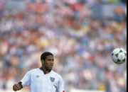 开云体育下载-南美洲足球名宿重返赛场：脱胎换骨再次燃情的简单介绍