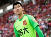 开云体育入口-包含恒大门将神扑保住胜利，击败鲁能继续领跑！的词条