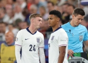 开云平台-包含英格兰展现实力，锁定下一轮淘汰赛的词条