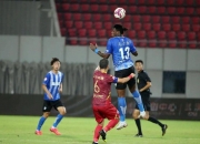 开云下载-球队大交易引起轩然大波，球迷热议纷纷各执观点