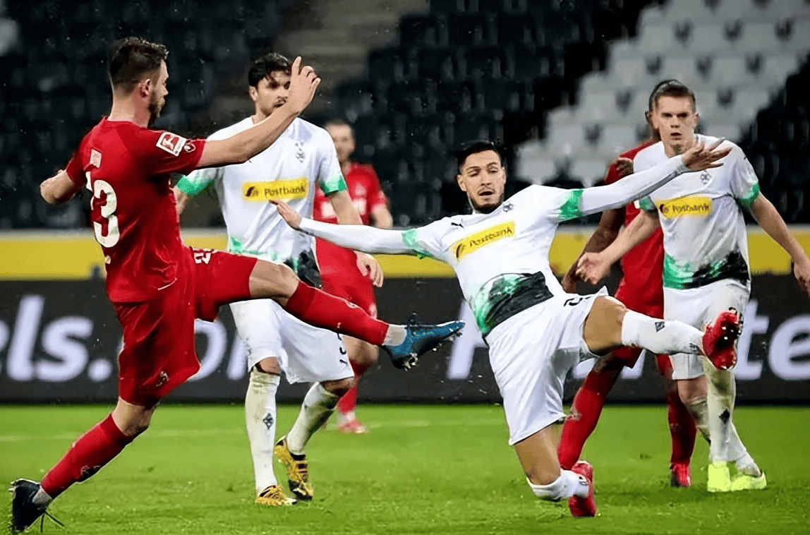 尼斯作客不敌圣埃蒂安,遭遇惨败 尼斯作客不敌圣埃蒂安,遭遇惨败