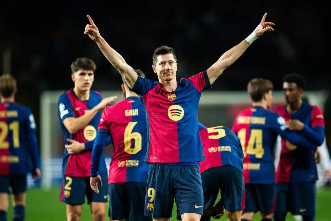 莱万单骑敌阵，拜仁欧冠之路充满期待的简单介绍