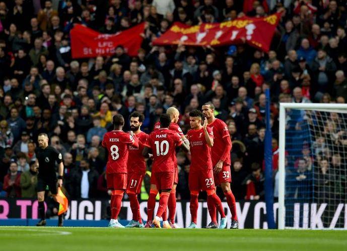 布莱顿中场神来之笔，帮球队取得胜利的简单介绍