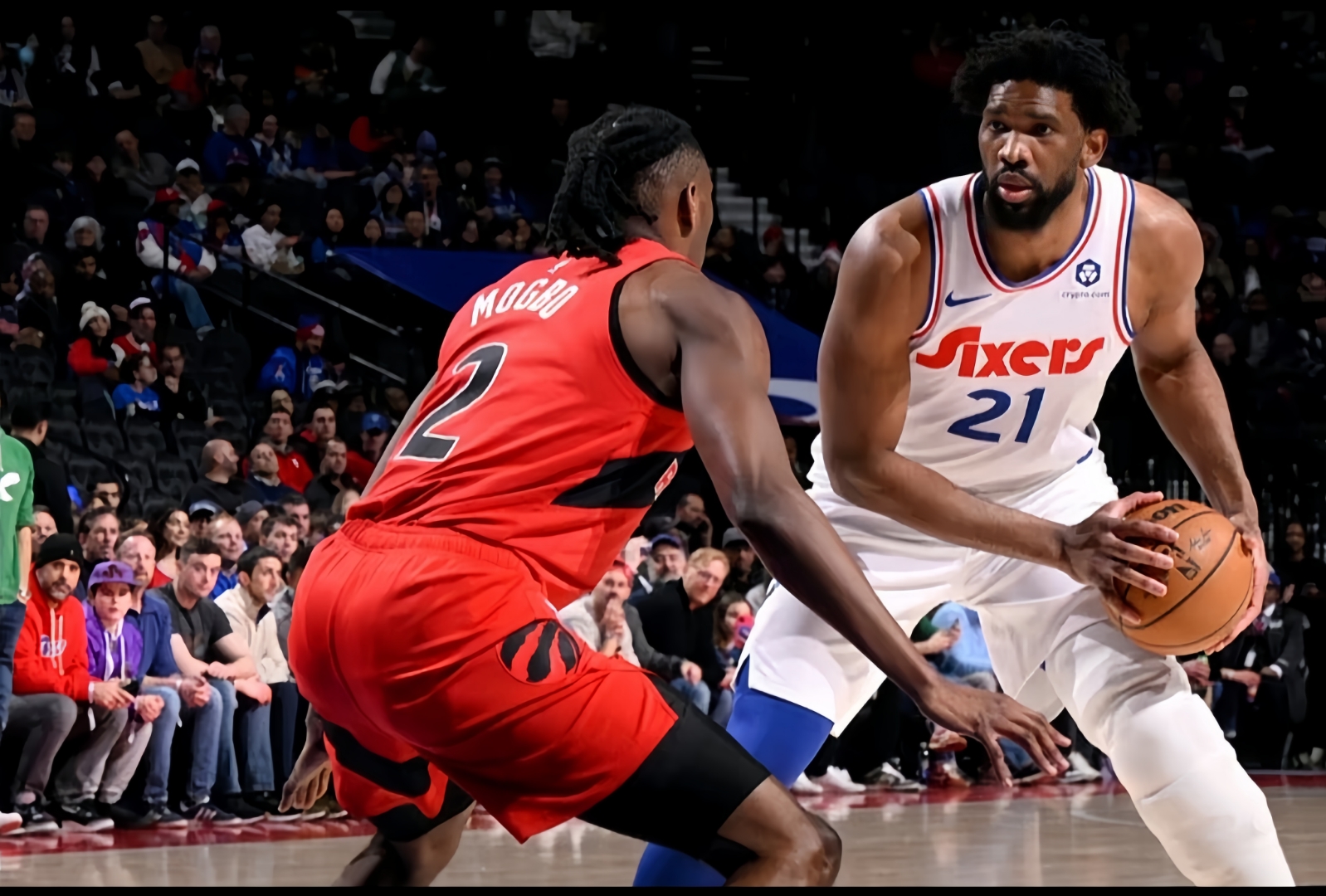 人大胜公牛,恩比德砍下分篮板 人大胜公牛,恩比德砍下分篮板