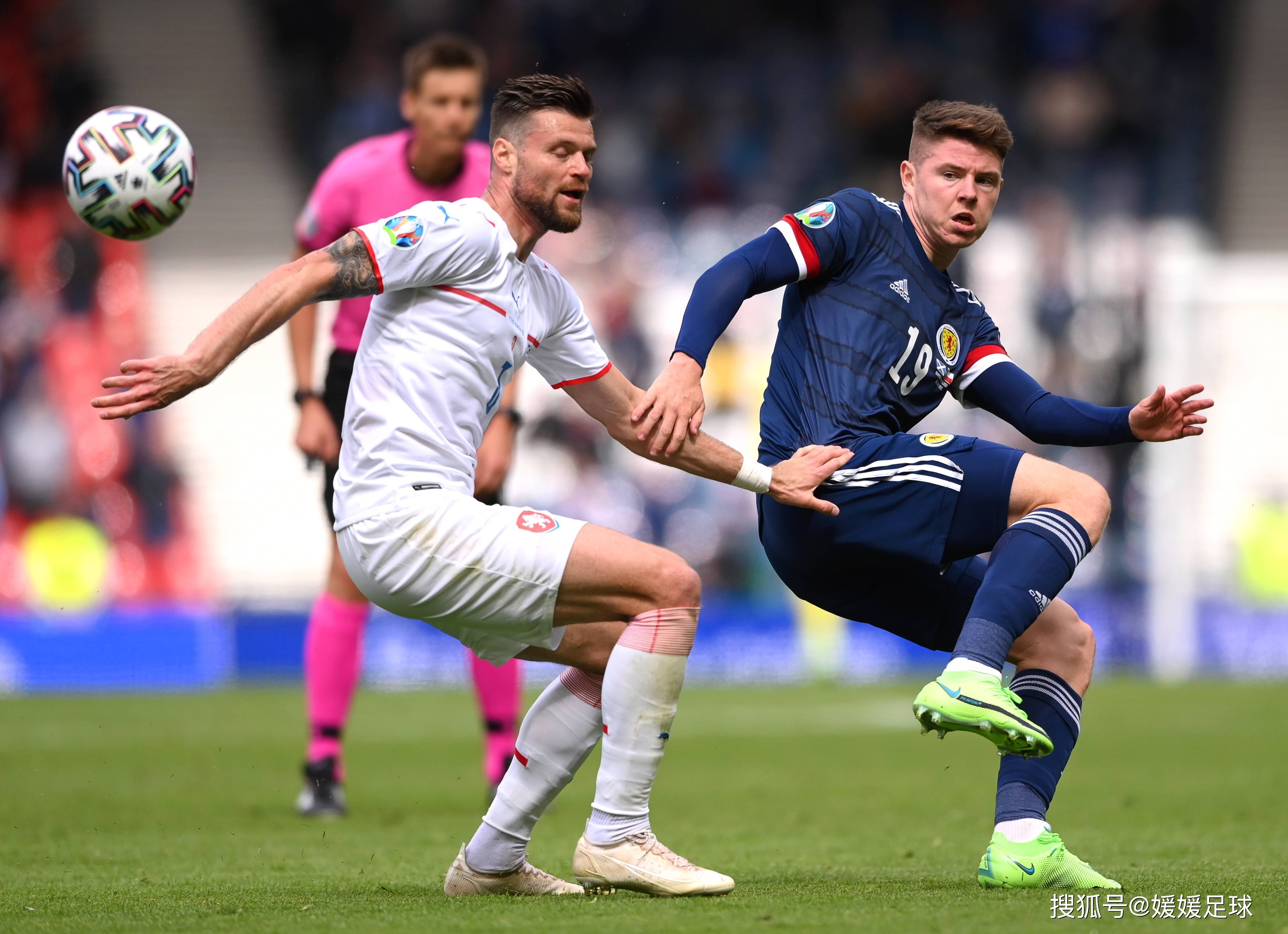 斯洛伐克队在预选赛中遭受挫折 斯洛伐克队在预选赛中遭受挫折