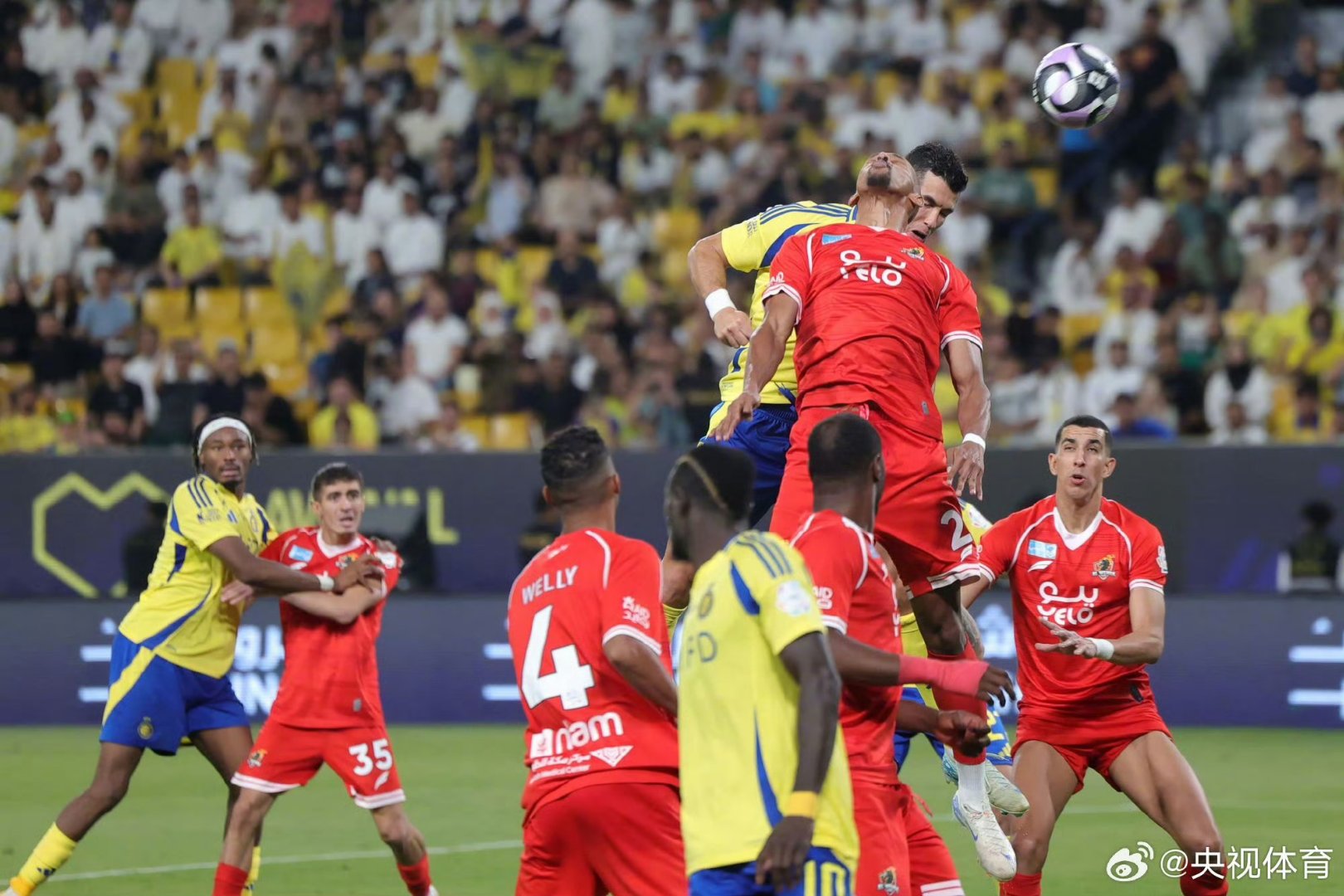 华沙瓦球员致命进球，协助球队取胜的简单介绍