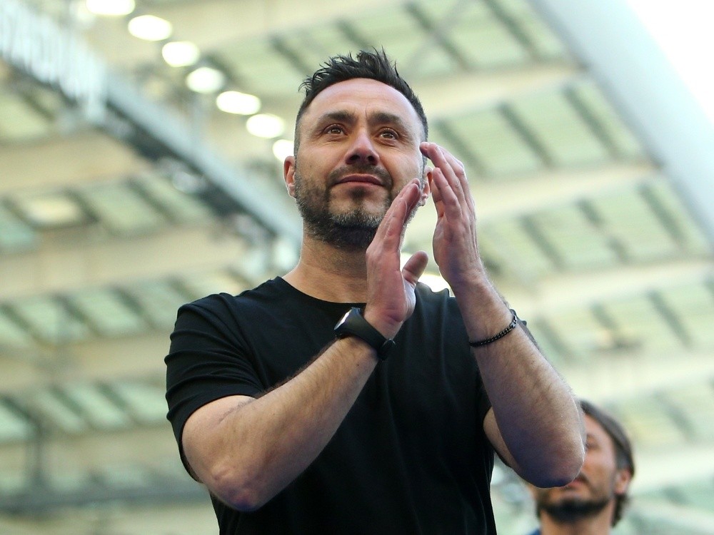 包含马赛队主帅发表赛后总结，寻求改进之道的词条