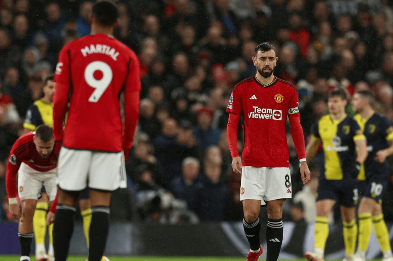 曼联客场失利,欧冠之路告终的简单介绍 曼联客场失利,欧冠之路告终的简单介绍