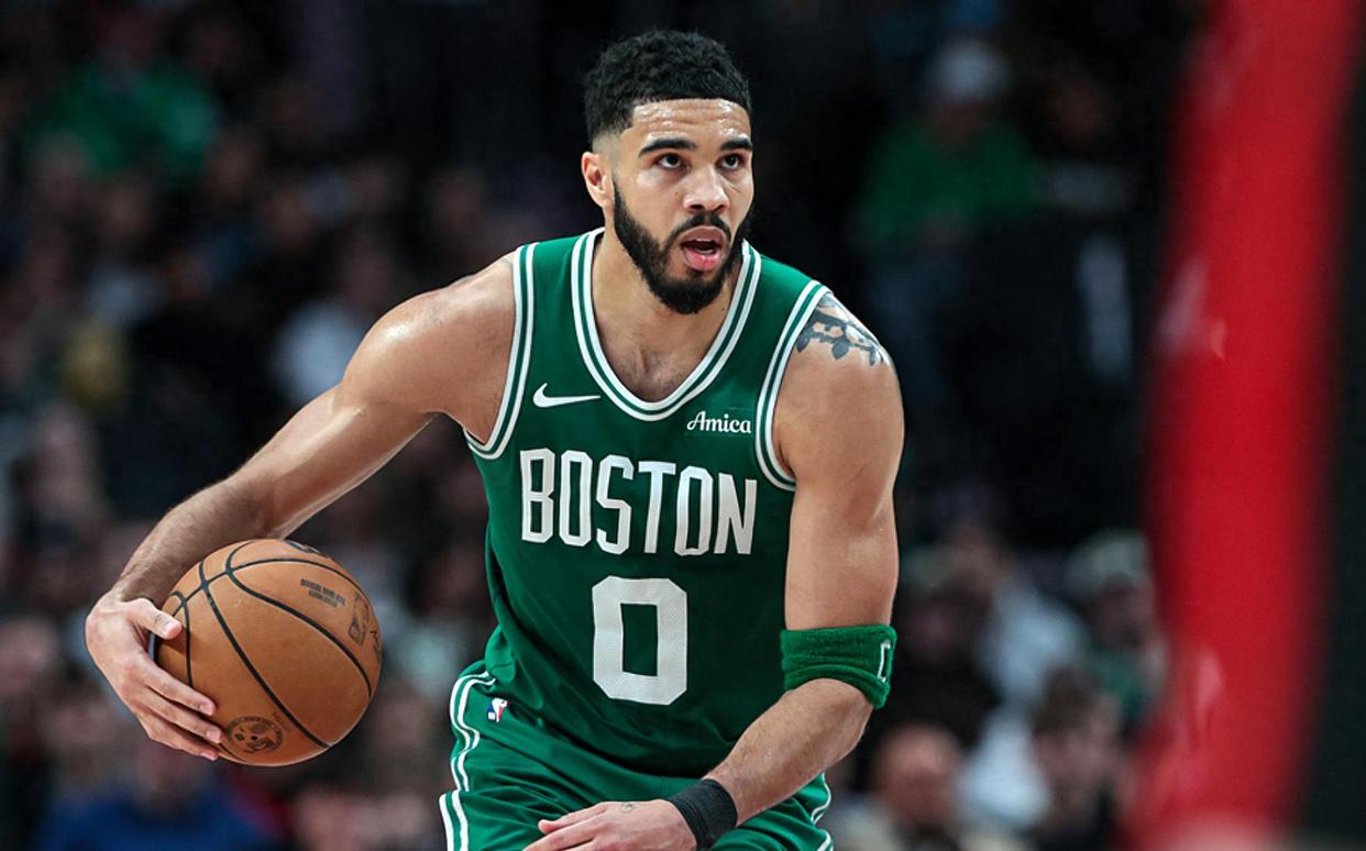 关于凯尔特人后卫连入两记绝杀，助队险胜对手的信息