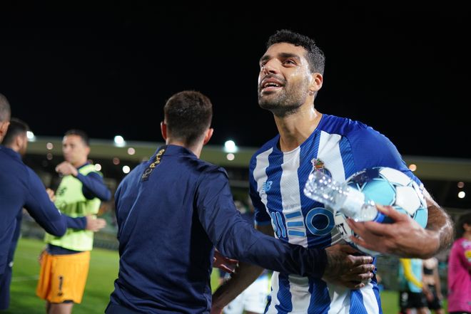 伊朗篮球明星获超级联赛MVP殊荣的简单介绍 伊朗篮球明星获超级联赛MVP殊荣的简单介绍