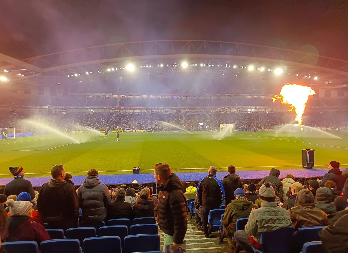 布莱顿球队表现稳定,期待下一场比赛 布莱顿球队表现稳定,期待下一场比赛