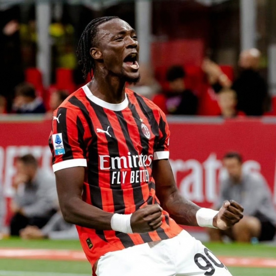 关于AC米兰后卫伤愈归队，备战回归锋利的信息