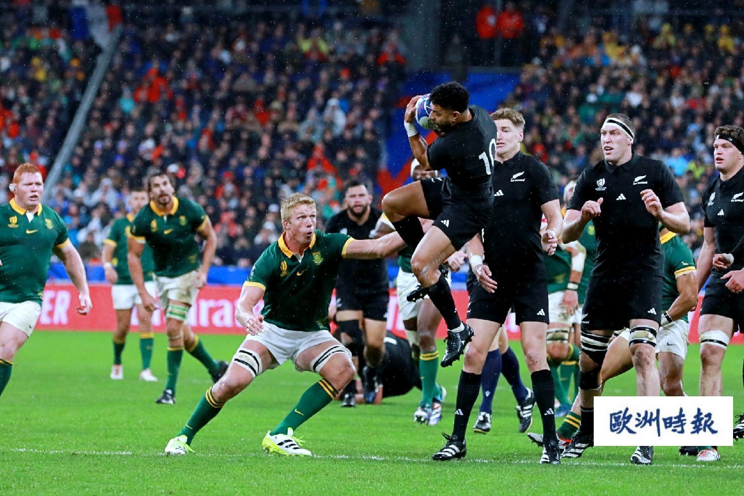 包含南非击败荷兰，晋级橄榄球半决赛的词条