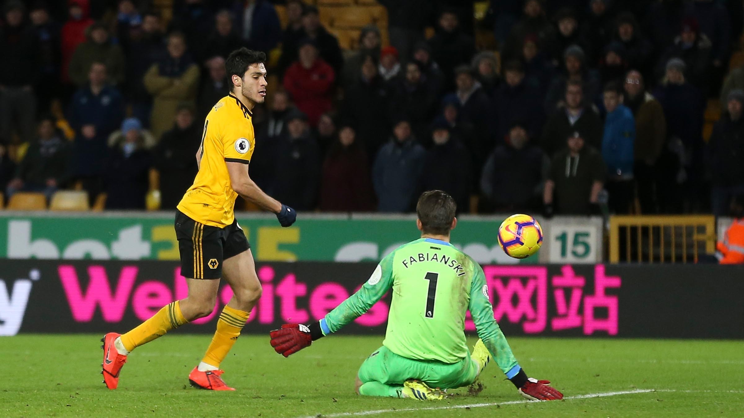 狼队客场逆转,冲上欧战资格 狼队客场逆转,冲上欧战资格