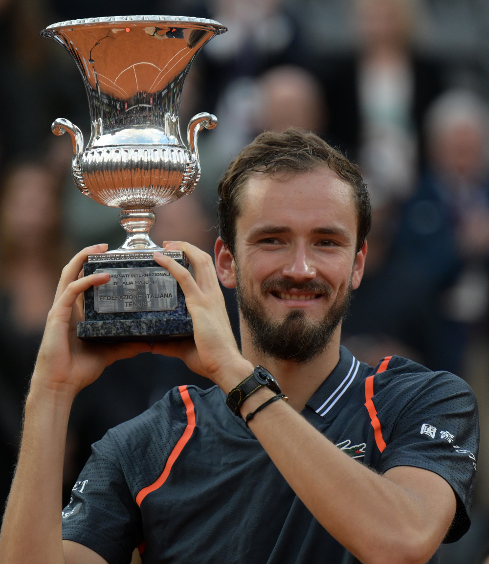 关于意大利网球队险胜澳大利亚网球队,梅德韦杰夫高光表现的信息 关于意大利网球队险胜澳大利亚网球队,梅德韦杰夫高光表现的信息