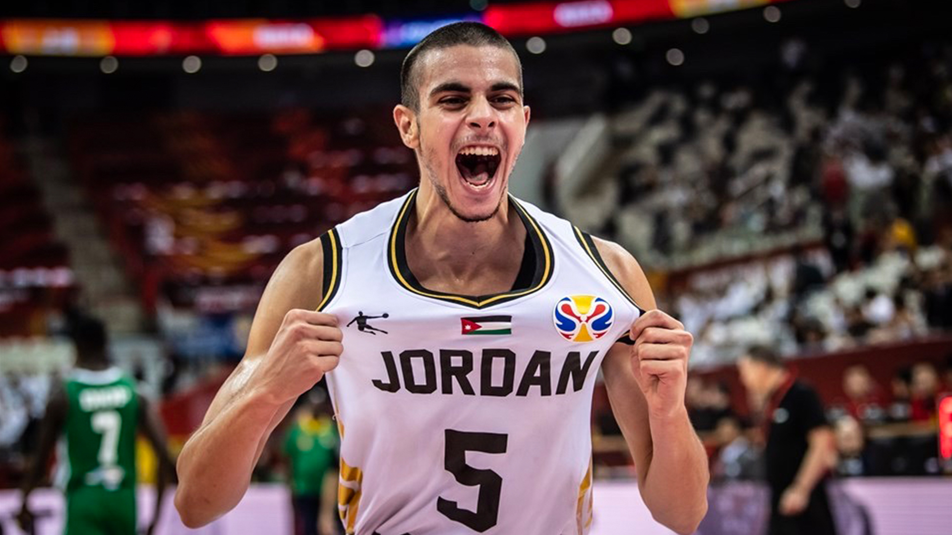 意大利男篮绝杀希腊男篮,米尔萨普高光表现 意大利男篮绝杀希腊男篮,米尔萨普高光表现