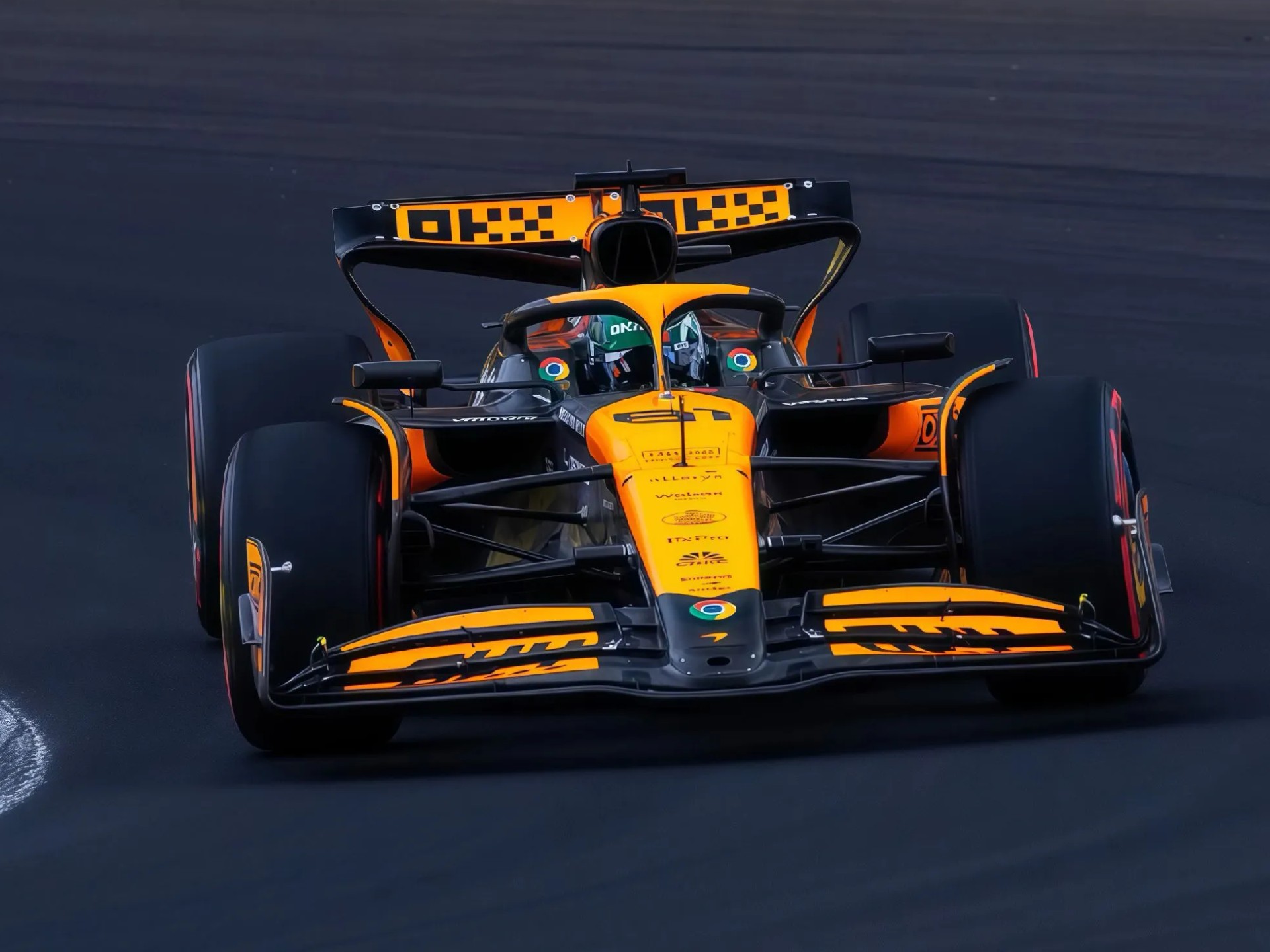 包含迈凯伦逆转索伯车队,皮亚斯特里统治全场的词条 包含迈凯伦逆转索伯车队,皮亚斯特里统治全场的词条