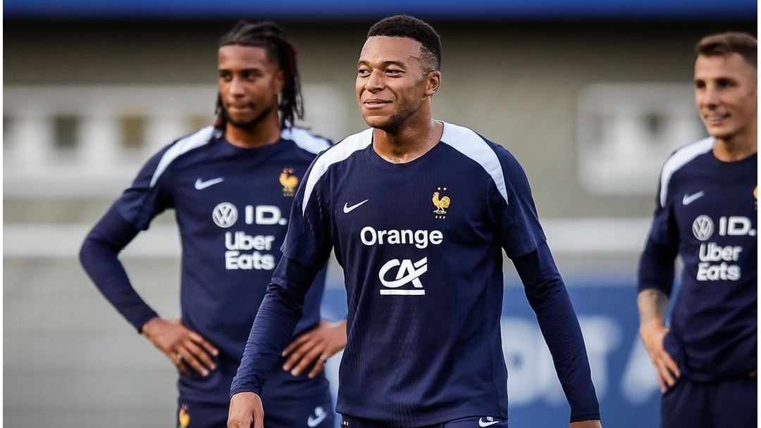 里昂绝杀那不勒斯，姆巴佩状态火热